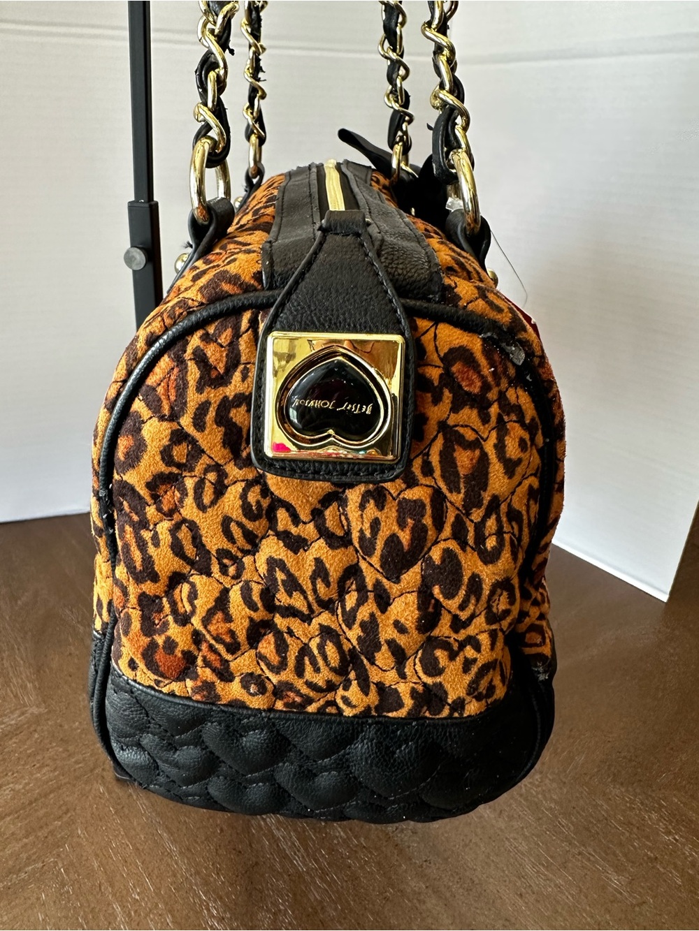 Betsey Johnson "Will You Be Mine" โค๏ธโ๐ฅ Leopard and Heart Quilted Satchel - Picture 4 of 16